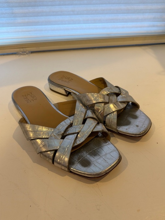 Naturalizer Shoes - Naturalizer Metallic Silver Woven Slide Sandals - Women's size 10W wide